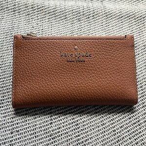 BNWT Kate Spade / bifold wallet